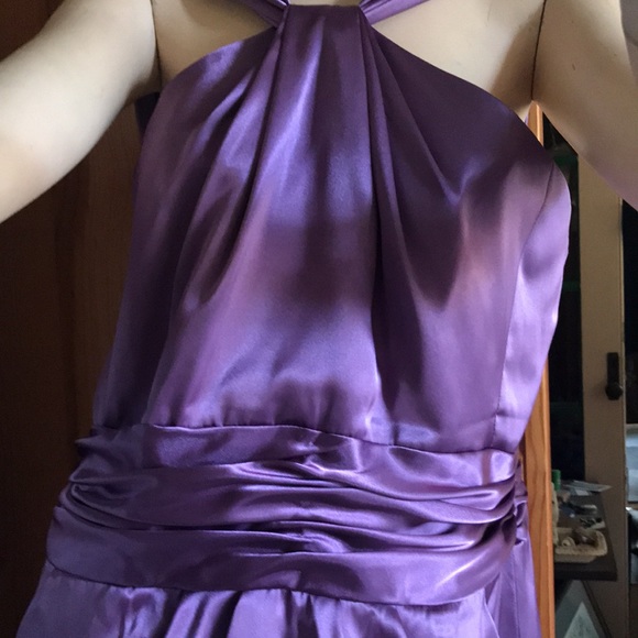 DAVIDS BRIDAL AUBERGINE BUBBLE HEM DRESS - Picture 6 of 12